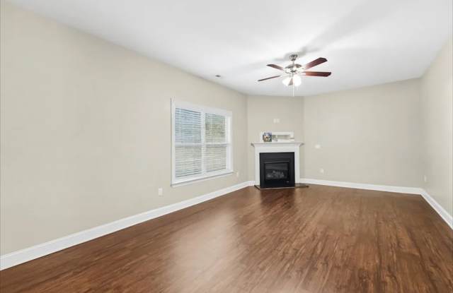 5427 Emerald Spring Dr Gallery 3