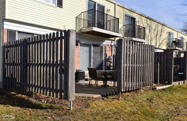 37013 Brynford Gallery 3