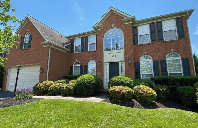 513 GLENBROOK DRIVE photos photos