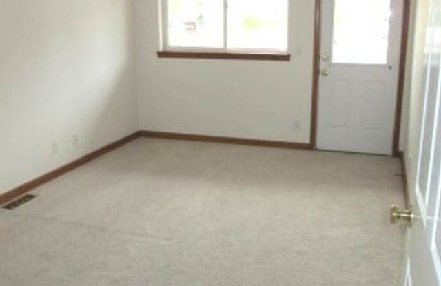 6506 5th Avenue North East Gallery 3