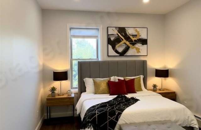 76 BEACON AVE - 76 Beacon Avenue, Jersey City, NJ 07306