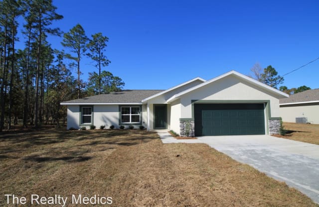 32 Fir Dr - 32 Fir Drive Trce, Marion County, FL 34472