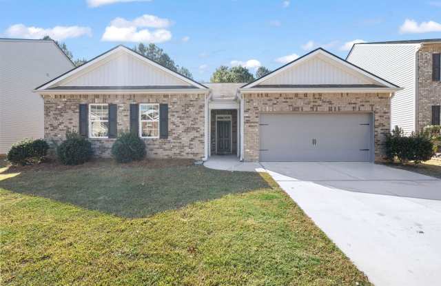 True Ranch Style Living! 2018 Built! 2300+ Square Foot in Swim/Tennis Community - 87 Possum Creek Lane, Paulding County, GA 30132