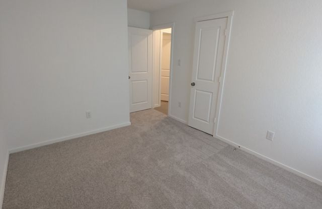 19004 Encanto Alley Gallery 2