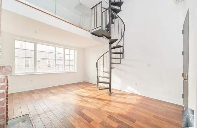 207 North 6th Street - 207 North 6th Street, Brooklyn, NY 11211