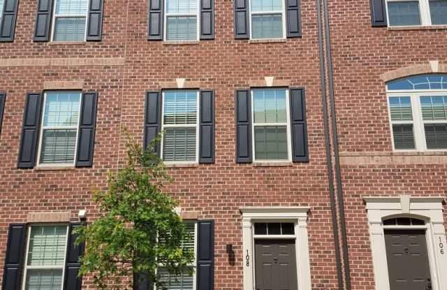 Gorgeous 2 Bedroom Townhome in Oldham Crossing - Hopkins/Bayview! photos photos
