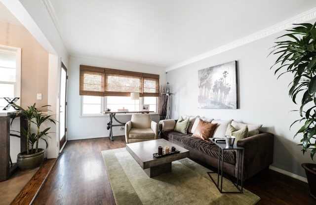 218 Venice Way - 218 Venice Way, Los Angeles, CA 90291