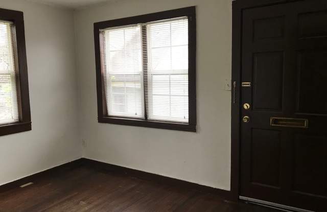 1 Bedroom Apartment Gallery 3