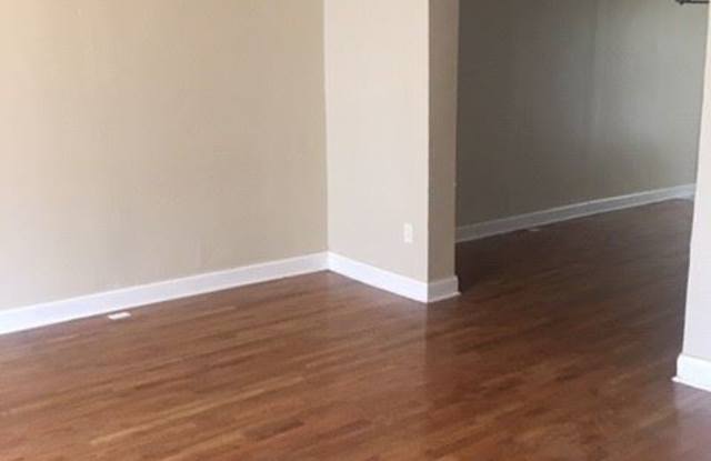 2404 Arunah Ave Gallery 2