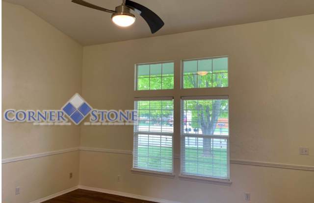 Pet Friendly Home in Nampa! Gallery 3