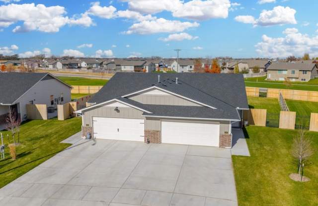 2438 South Wheatland Street photos photos