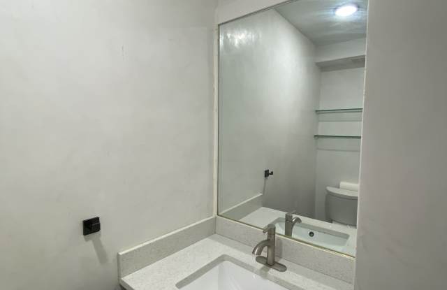 3010 Johnson Avenue photos photos