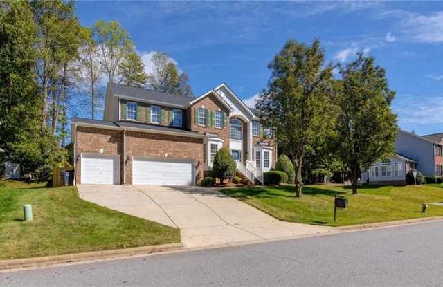 500 Hannah McKenzie Drive photos photos