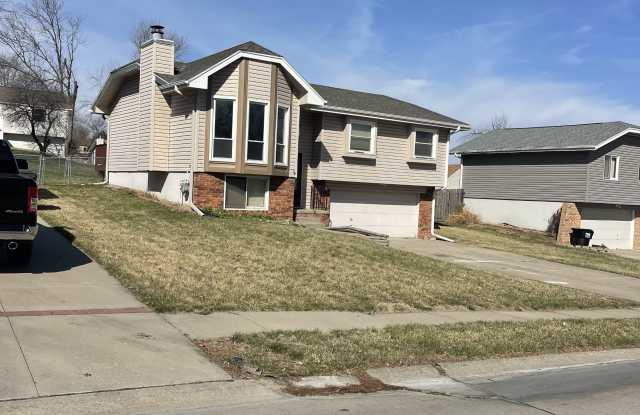 406 Laredo Road photos photos