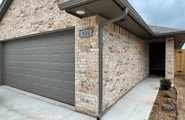920 Coles Creek photos photos