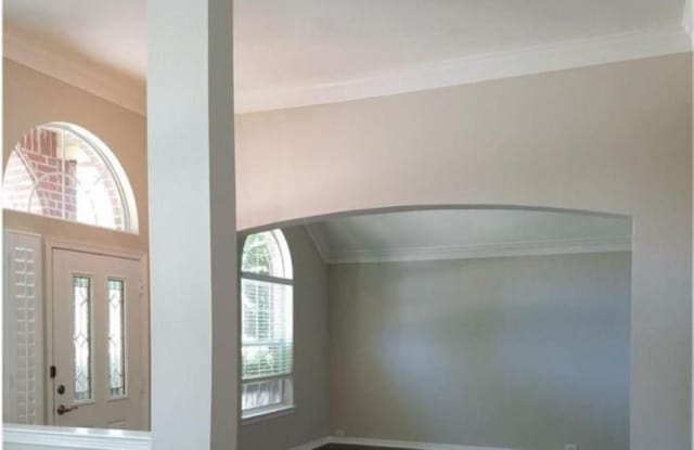 4569 Risinghill Drive Gallery 3