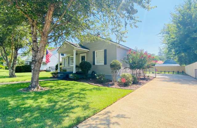 Three bedroom one bath! photos photos