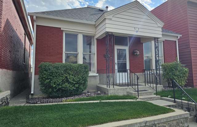 522 W Granite Gallery 1