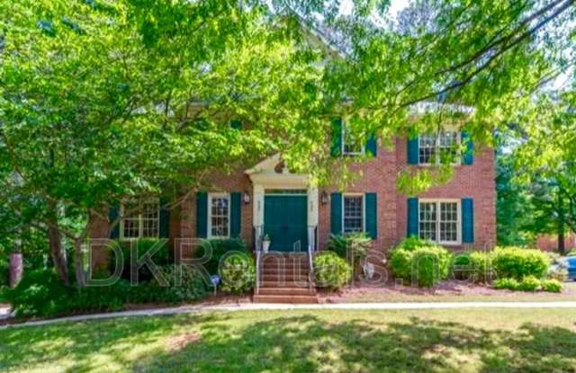 637 Corbin Lake Ct - 637 Corbin Lake Court, Sandy Springs, GA 30350