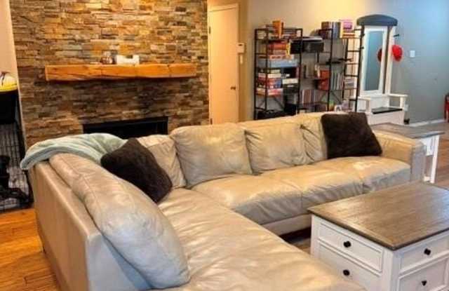 12911 Balez Drive Gallery 4