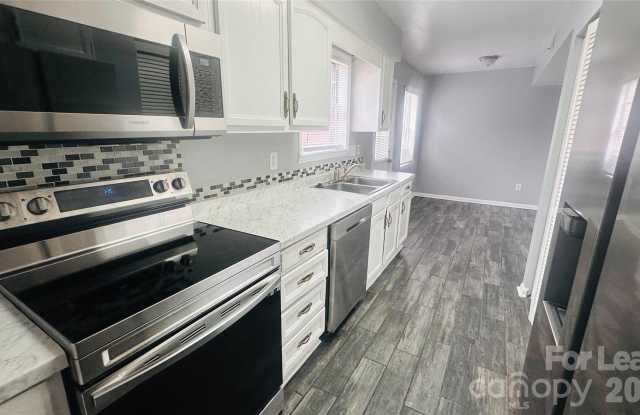 11008 Hunter Trail Lane Gallery 2