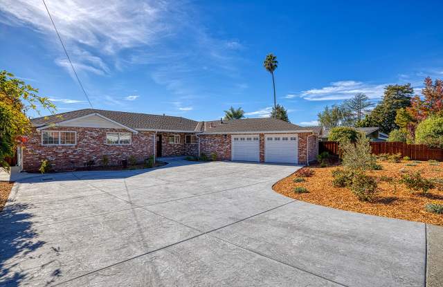 Hill St Beauty in Capitola photos photos