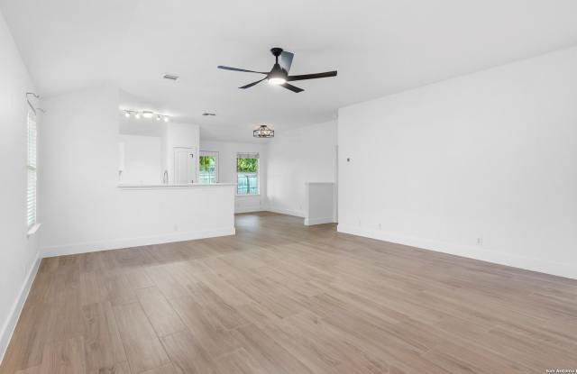 6608 Sally Agee Gallery 2
