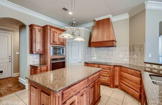 144 Links Ln Gallery 2