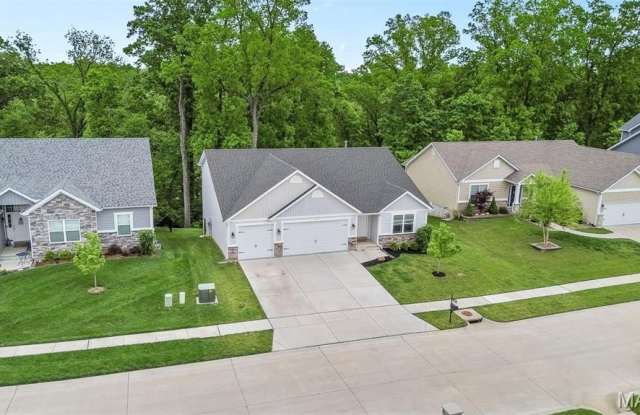 1010 Timber Bluff Drive Gallery 2