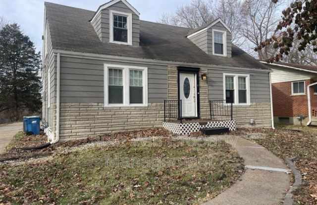 19 South Schlueter Avenue photos photos