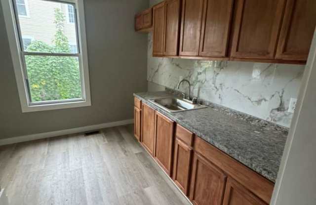 604 West Onondaga Street - 1 - 604 West Onondaga Street, Syracuse, NY 13204