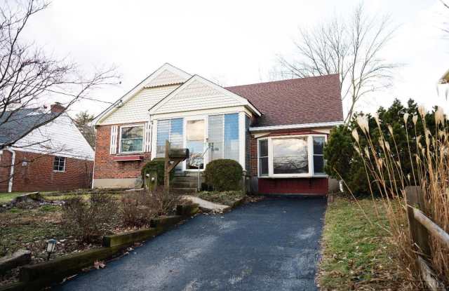 7255 Berwood Drive - 7255 Berwood Drive, Madeira, OH 45243 7255 Berwood Drive - 7255 Berwood Drive, Madeira, OH 45243