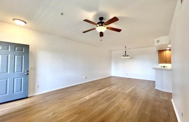 1388 Challis Place, Unit #221 - 1 Gallery 4