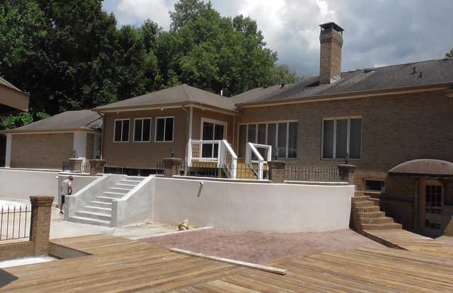 620 Valley Hall Drive Gallery 3