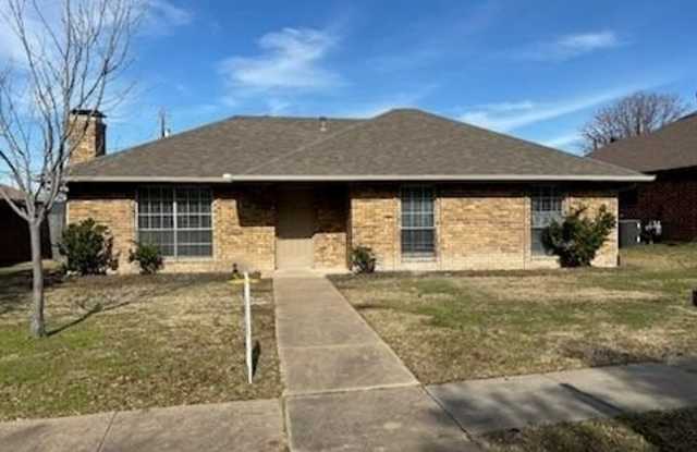 626 Stoneybrook Drive - 626 Stoneybrook Drive, Wylie, TX 75098