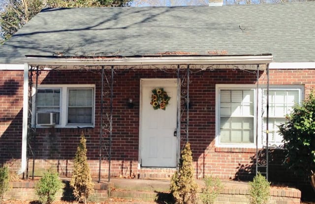 1604 W. Davidson Ave - 1604 West Davidson Avenue, Gastonia, NC 28052