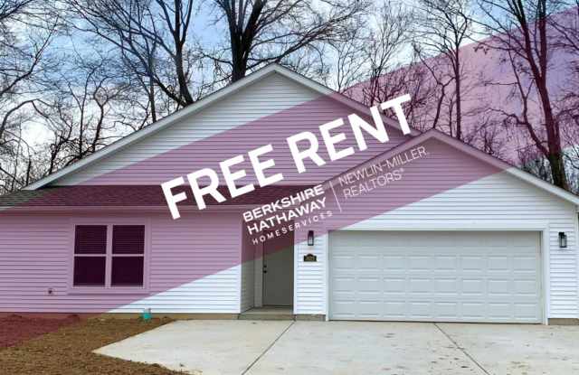 Get 2 WEEKS FREE RENT The First Month! Offer available to qualified applicants who sign a lease by August 15th. photos photos