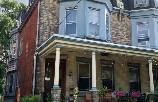 4812 WARRINGTON Avenue Gallery 2