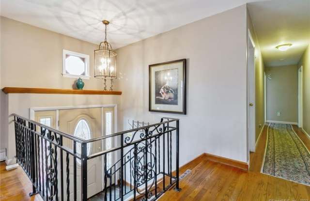 46 Elbow Hill Road Gallery 2