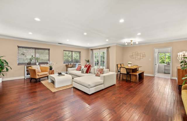 1711 East Portner Street photos photos