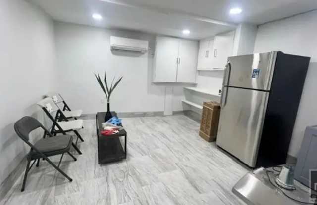 752 LINCOLN AVENUE photos photos