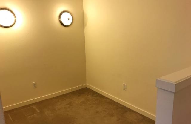 Downtown Mercer Island designed by Roger Newell photos photos