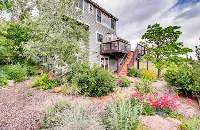 499 White Ash Dr Gallery 2