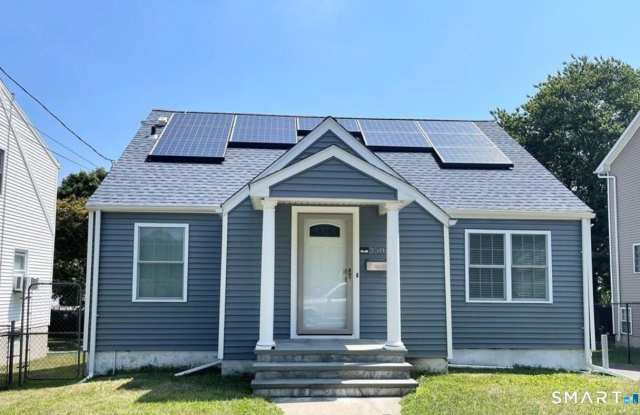 250 Swanson Avenue photos photos