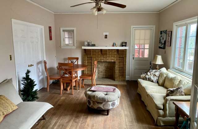 2505 Vanderbilt Ave. - For Rent Gallery 3