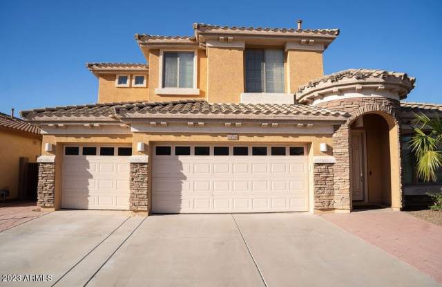 2420 W KACHINA Trail - 2420 West Kachina Trail, Phoenix, AZ 85041