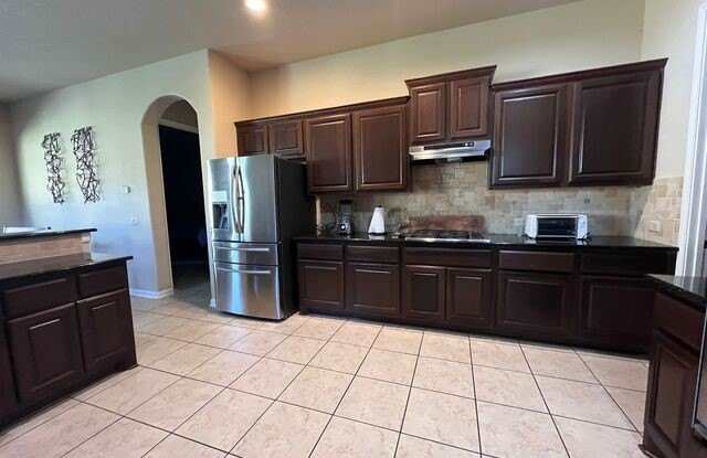 24114 STATELY OAKS photos photos