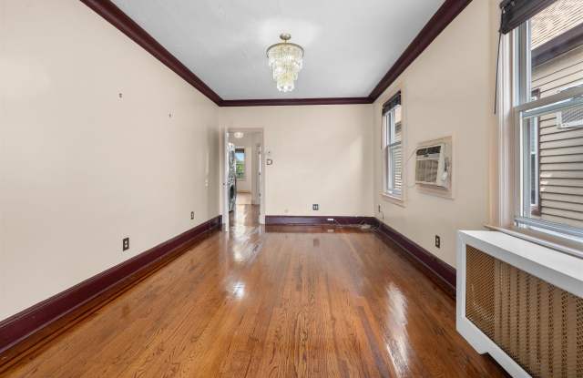 13 W 27TH ST Gallery 3