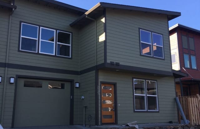 2927 Talon Ave - 2927 Talon Ave, Hood River, OR 97031