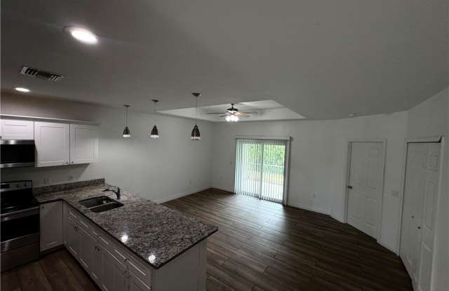 1104 Ichabod Avenue S Gallery 4